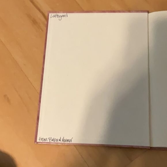 Winnie The Pooh: Natures True Colors Hardcover Childrens Book #2 - Picture 2 of 5